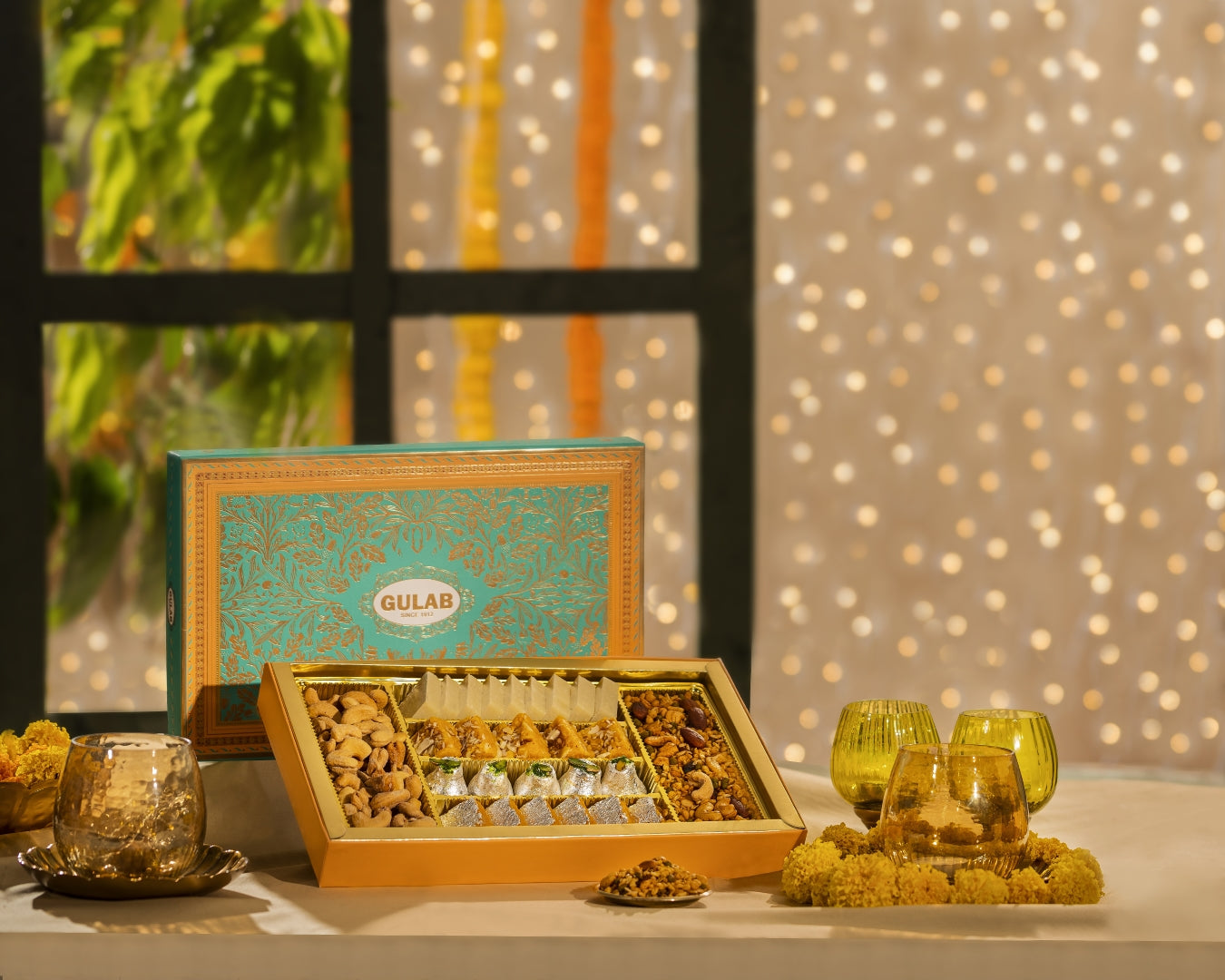 Assorted Premium Sweets Box-04