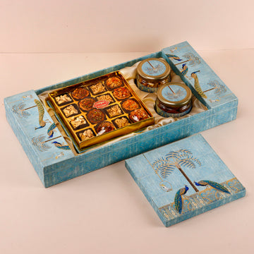 Pink Majesty Goodies Box